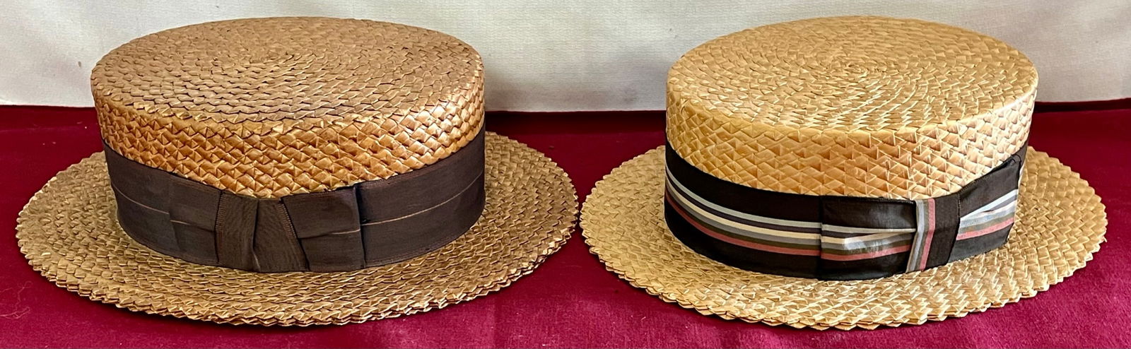 LOT OF 2 VINTAGE STRAW BOATER'S HATS WITH OUTER BANDS (1 of 18)