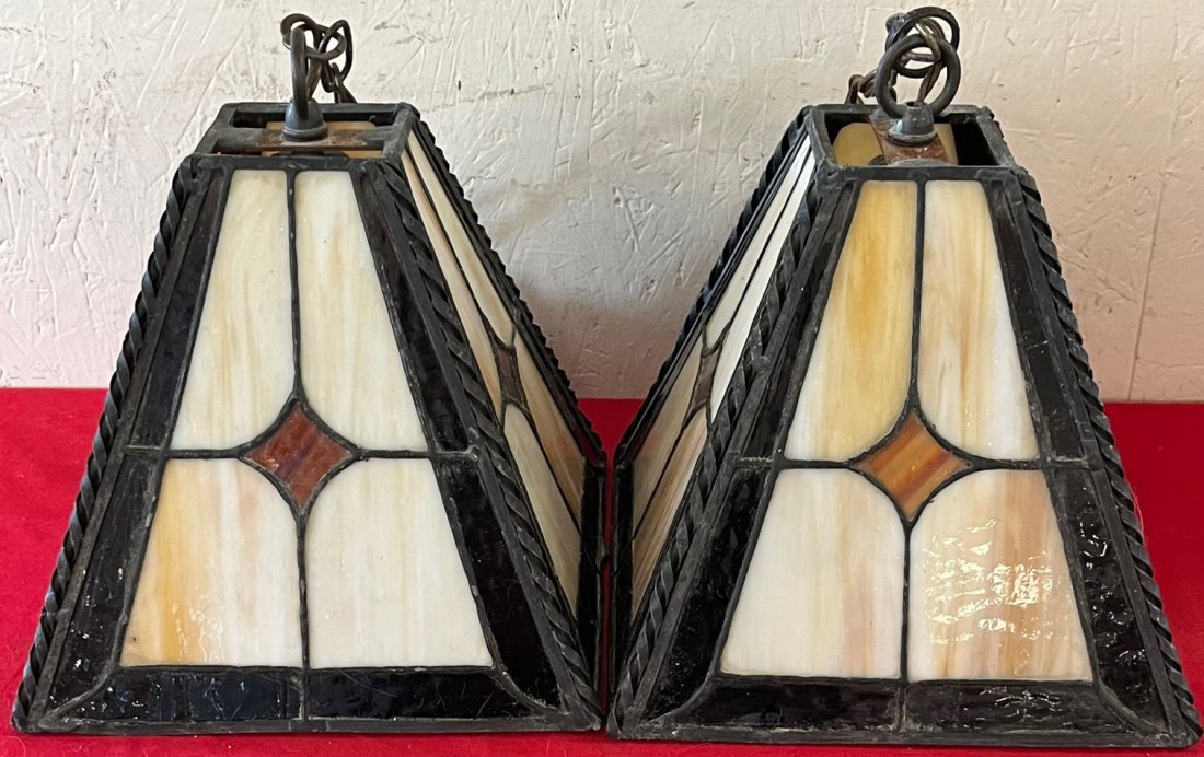 PAIR OF VINTAGE SLAG GLASS HANGING FIXTURES: PAIR OF VINTAGE SLAG GLASS HANGING FIXTURES, in good condition. PLEASE VIEW ALL PHOTOS PROVIDED FOR CONDITION.