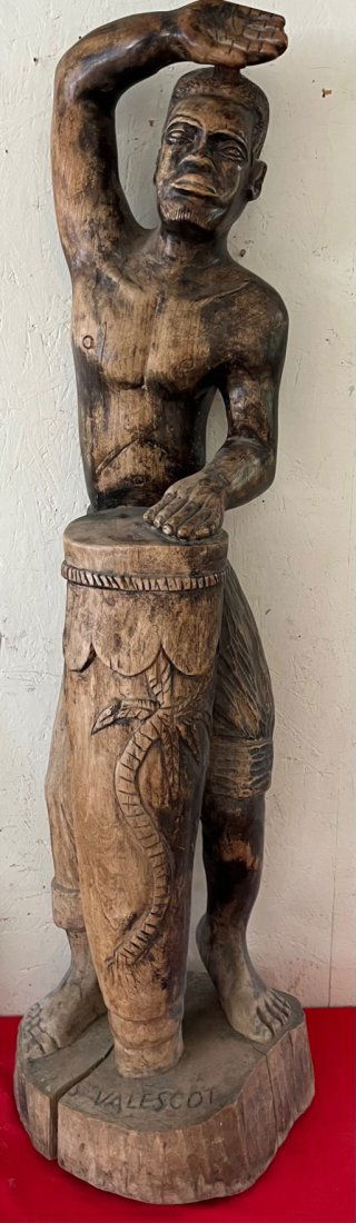 LARGE VINTAGE CARVED AFRICAN FIGURE (1 of 10)