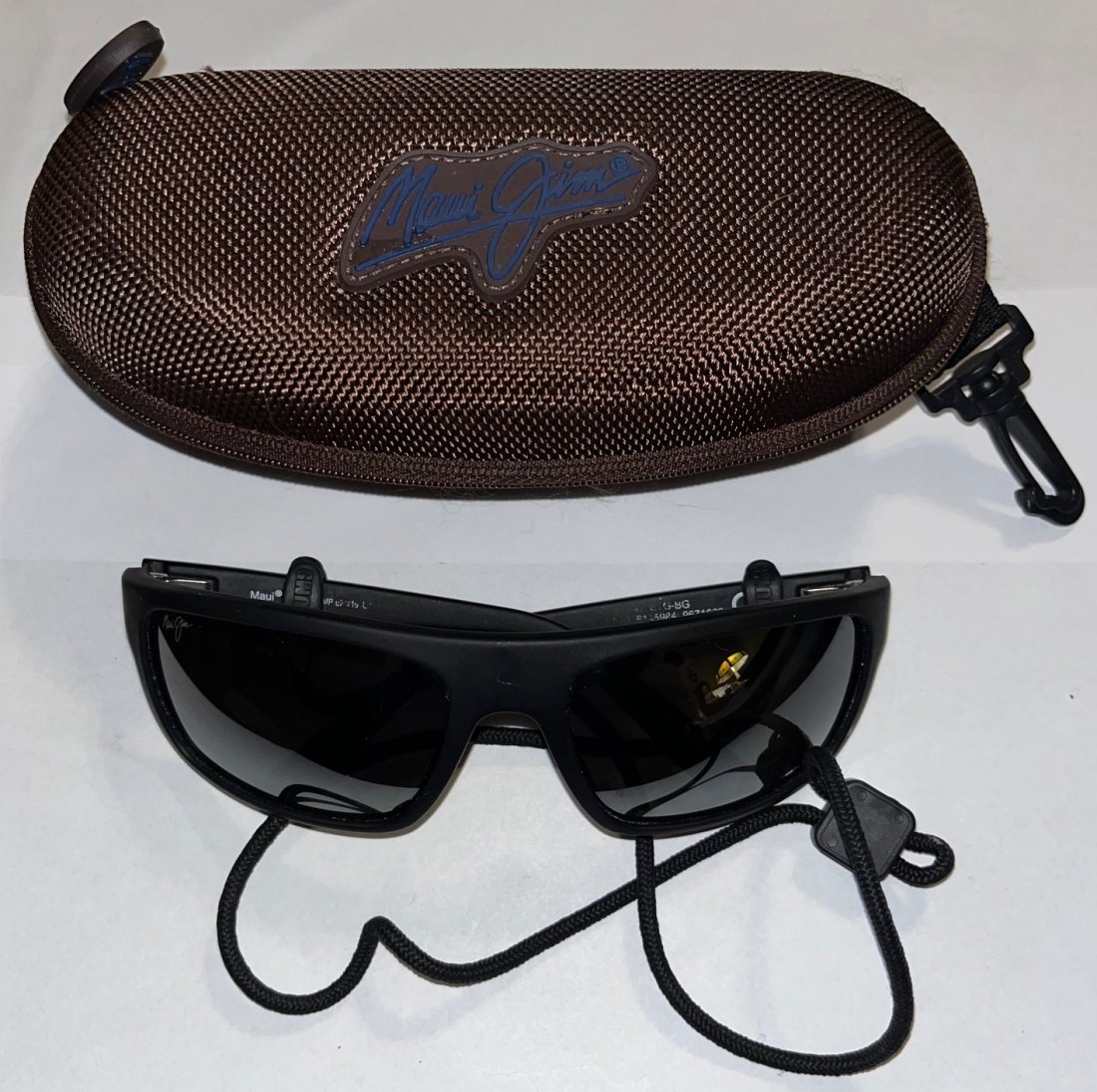 PR. MAUI JIM SUN GLASSES IN CASE - NEW: PR. MAUI JIM SUN GLASSES IN CASE - NEW