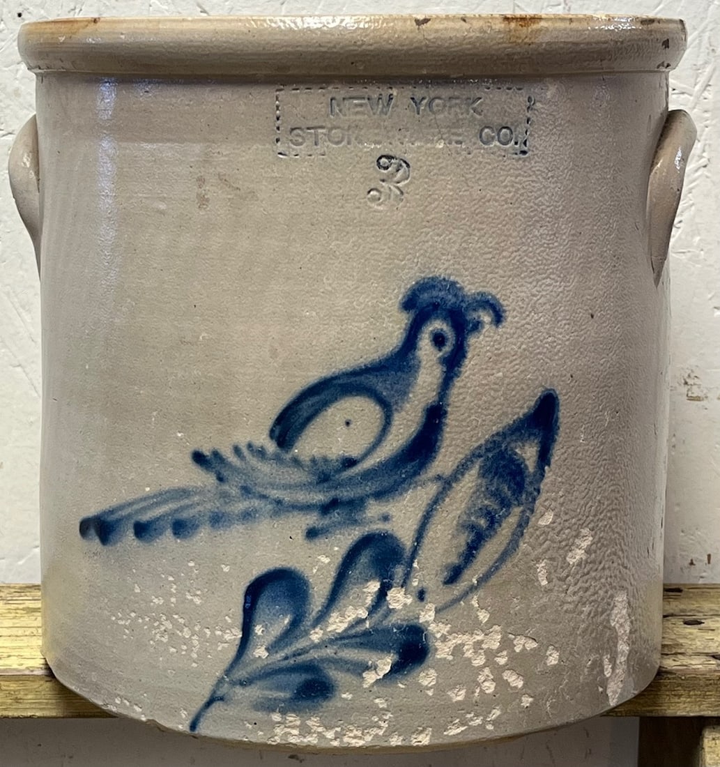 19TH C. BLUE DECORATED 3 GALLON STONEWARE CROCK - BIRD (1 of 11)