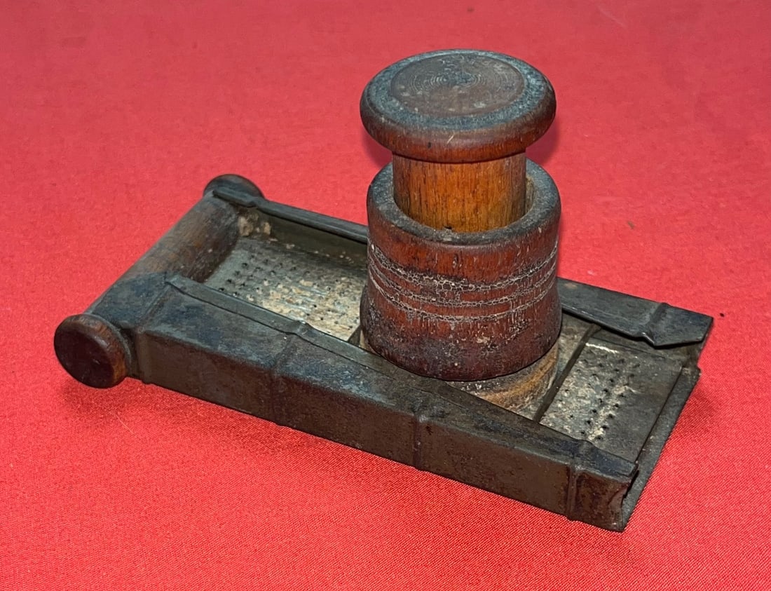 19th C. Tin & Wood Nutmeg Grater Auction