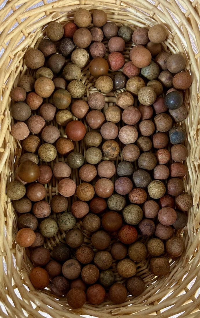 LG. LOT ANTIQUE CLAY MARBLES - VARIOUS COLORS (1 of 3)