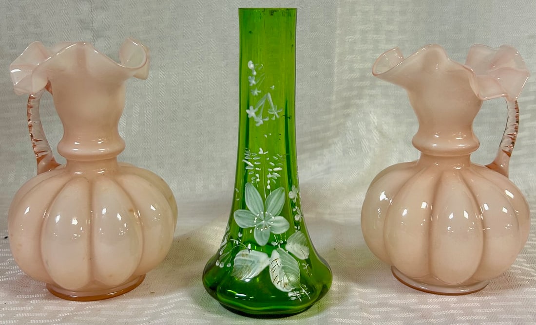 LOT 3 PIECES OF GLASS INCLUDING PR. FENTON OVERLAY PITCHERS (1 of 11)