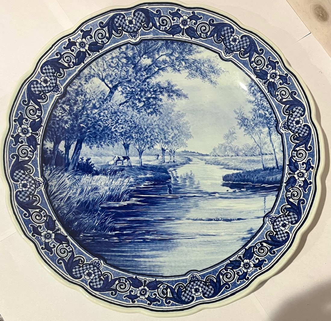 12" BLUE & WHITE DELFT CHARGER WITH COWS (1 of 5)
