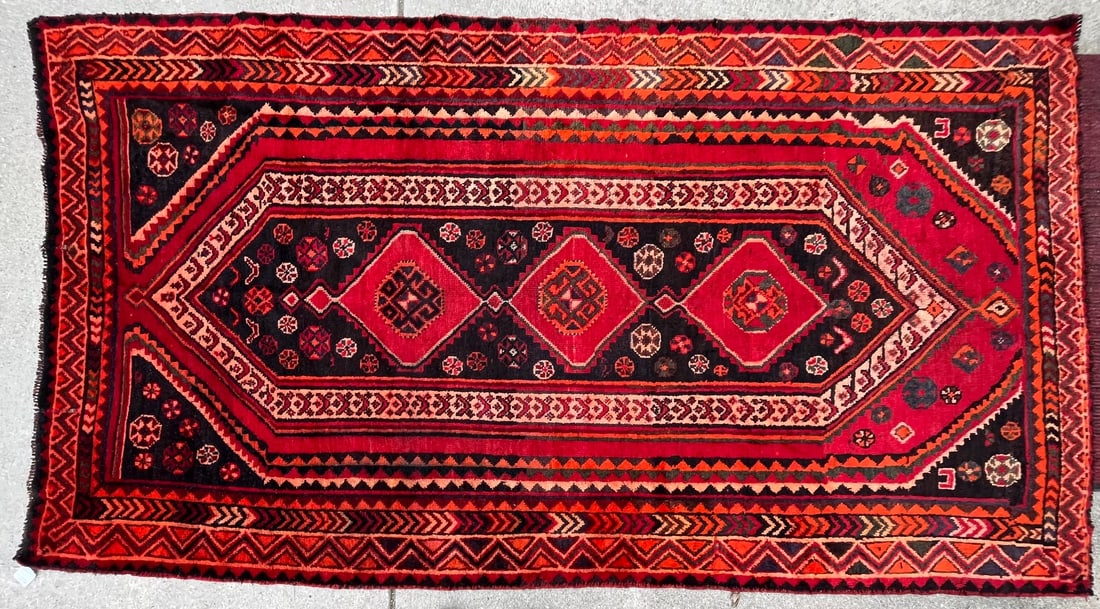 TURKISH ANATOLIAN HAND KNOTTED CARPET / RUG - 9' 2" X 5': VINTAGE TURKISH ANATOLIAN HAND KNOTTED CARPET / RUG - MEASURES APPROX. 9' 2" X 5'