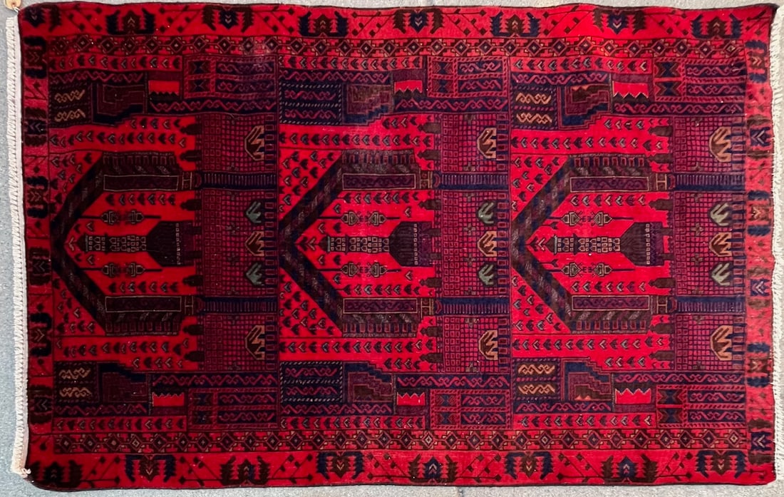 VINTAGE PERSIAN BALUCH HAND KNOTTED CARPET / RUG - 5' 11" X 3' 9" (1 of 7)