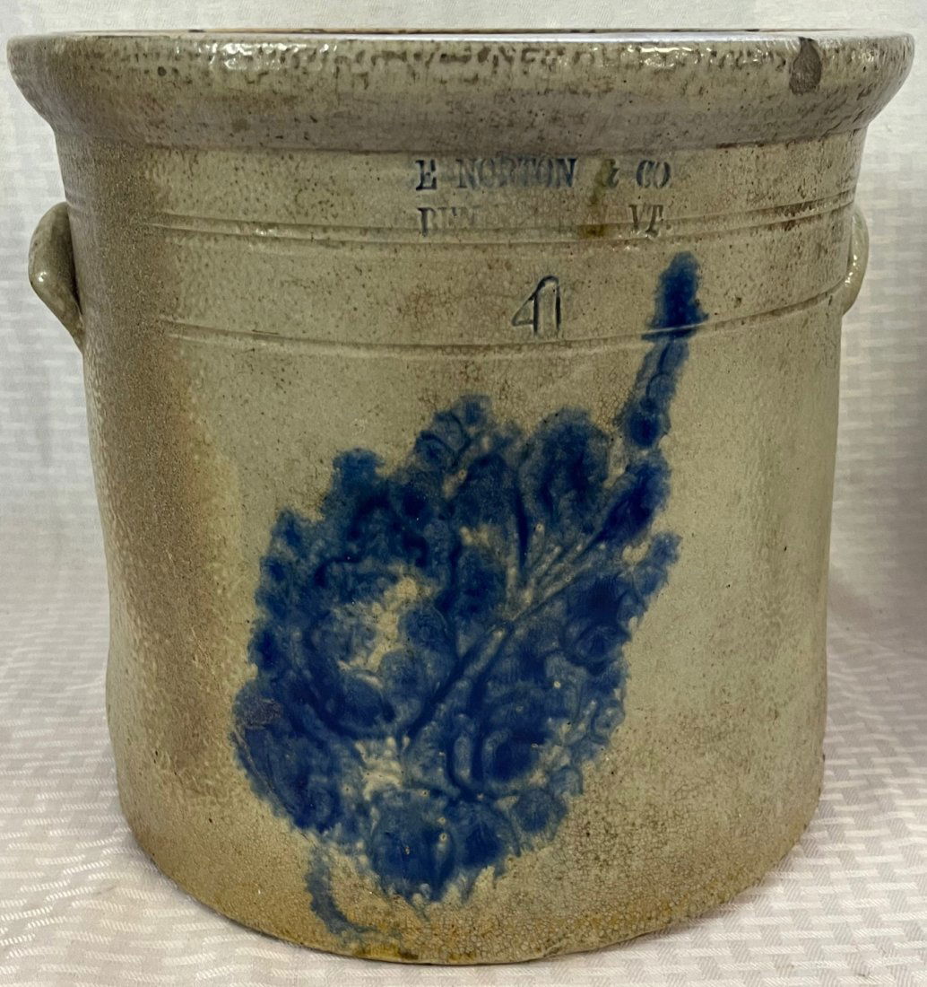 19TH C. 4 GAL. BLUE DECORATED STONEWARE CROCK "E. NORTON & CO." (1 of 11)