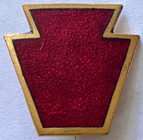 WWII PIN BACK 28TH INFANTRY DIVISION UNIT CREST PIN