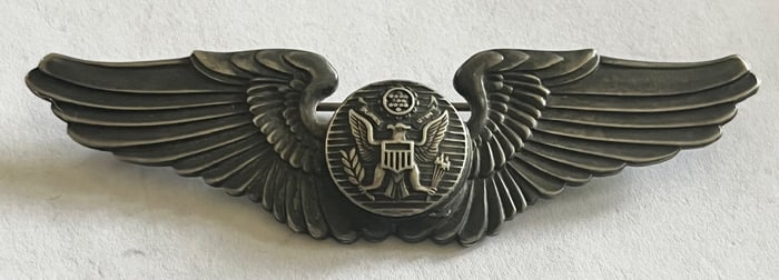 WWII U.S. STERLING SILVER AIR CREW WINGS PIN