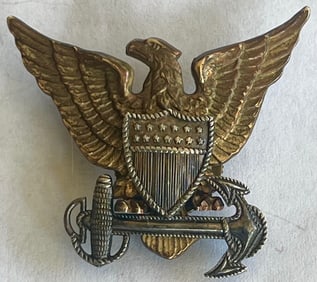 1930'S WWII STERLING U.S. COAST GUARD OFFICERS CAP BADGE