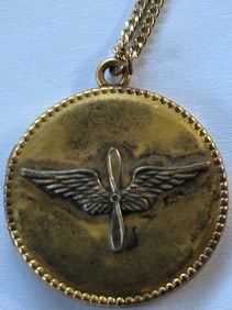 WWII USAAF PILOT WINGS SWEETHEART LOCKET PENDANT W/ CHAIN