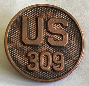 WWI U.S. 309TH REGIMENT SCREW BACK COLLAR BUTTON / DISC