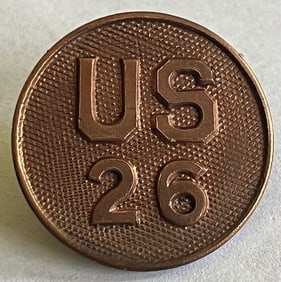 WWI U.S. ARMY ENLISTED COLLAR DISC 26TH DIVISION / REGIMENT