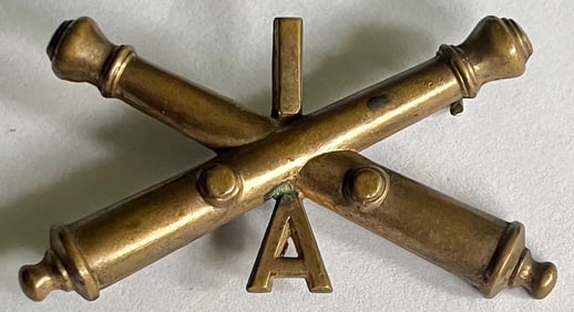 U.S. SPANISH AMERICAN WAR ARMY ARTILLERY OFFICERS INSIGNIA PIN