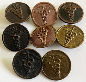 LOT 0F 8 WWI U.S. ARMY MEDIC MEDICAL TUNIC JACKET COLLAR DISCS