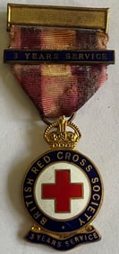 WWII BRITISH RED CROSS SOCIETY 3 YEAR SERVICE MEDAL / RIBBON