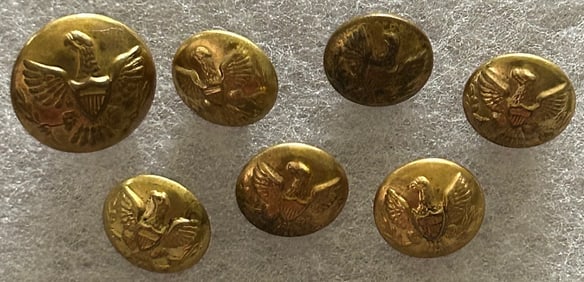 LOT OF 7 BRASS MILITARY EAGLE ARMY UNIFORM BUTTONS