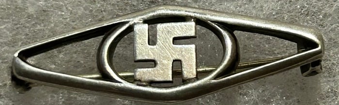 WWII ERA GERMAN STERLING SILVER PIN / BROOCH WITH SWASTIKA