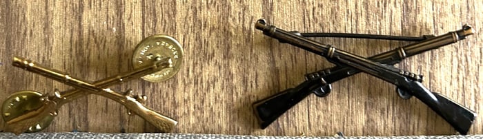 LOT OF 2 U.S. MILITARY CROSSED RIFLES INSIGNIA PINS