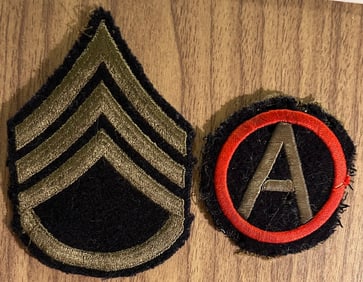 LOT OF 2 WWII U.S. MILITARY UNIFORM PATCHES