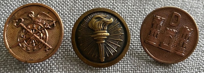 LOT OF 3 WWI ERA MILITARY COLLAR DISCS