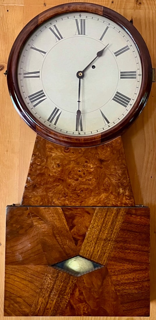 ANTIQUE REGULATOR WALL CLOCK (1 of 4)
