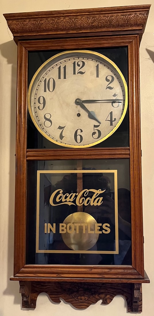 OAK CASED GILBERT COCA-COLA ADVERTISING REGULATOR WALL CLOCK (1 of 7)