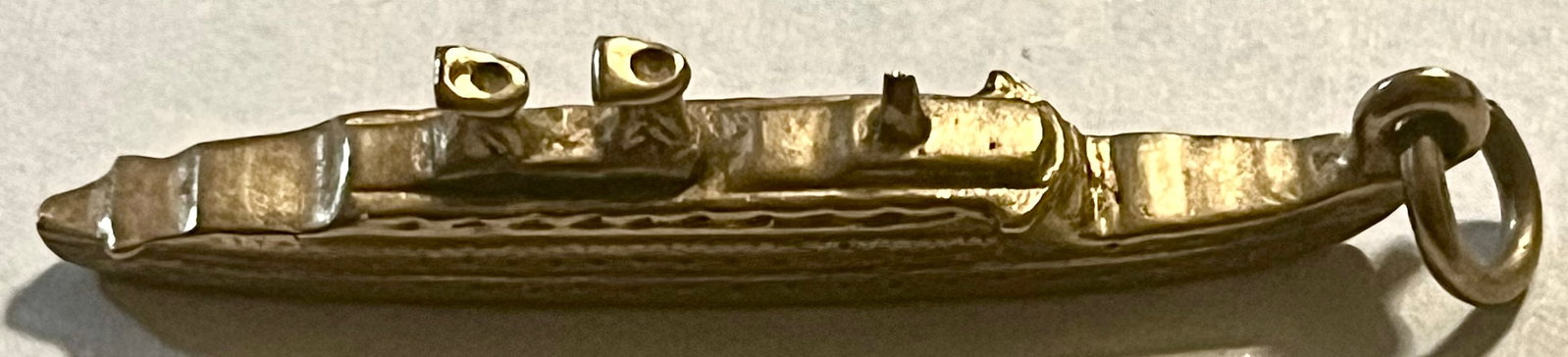 9K YELLOW GOLD SHIP PENDANT / CHARM "S.S. RAFFAELLO" - 3.12 GRAMS: 9K YELLOW GOLD SHIP PENDANT / CHARM "S.S. RAFFAELLO" - 3.12 GRAMS