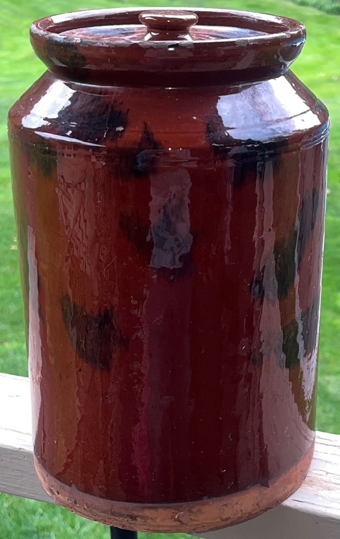 19TH C. AMERICAN REDWARE JAR W/ LID AND MANGANESE BLOTCHING (1 of 16)