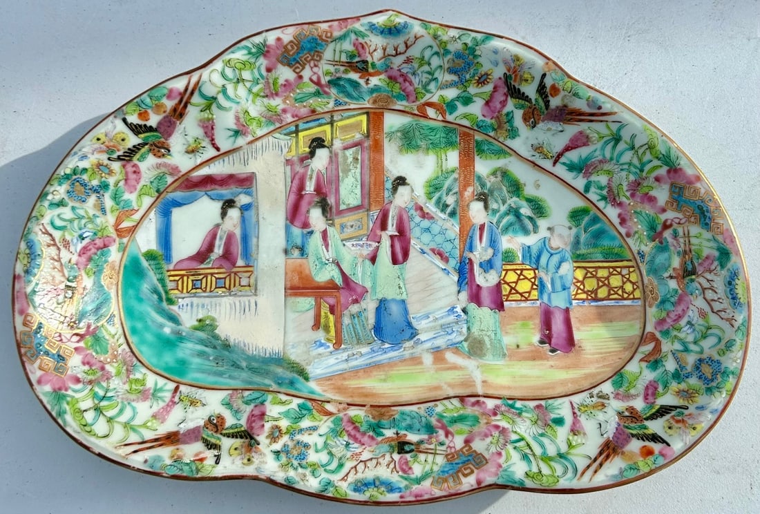 19TH C. CHINESE EXPORT PORCELAIN ROSE MANDARIN DISH (1 of 6)