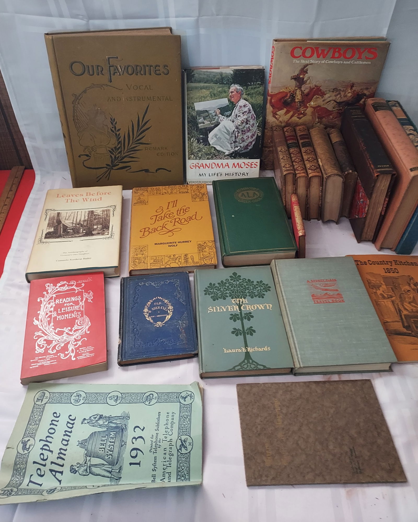 Lot of 20+ Vintage and Antique Books - Grandma Moses, Wallace Nutting, Vermonter, etc. (1 of 10)