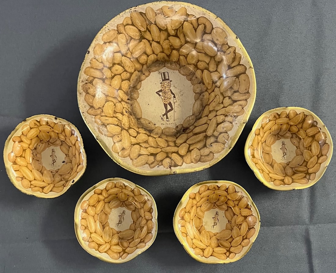 Vintage 5 Piece Planters Peanuts Tin Nut Set (1 of 6)