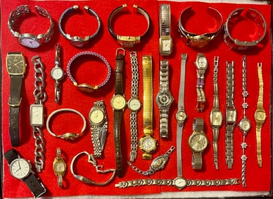 Lot of 28 Vintage watches