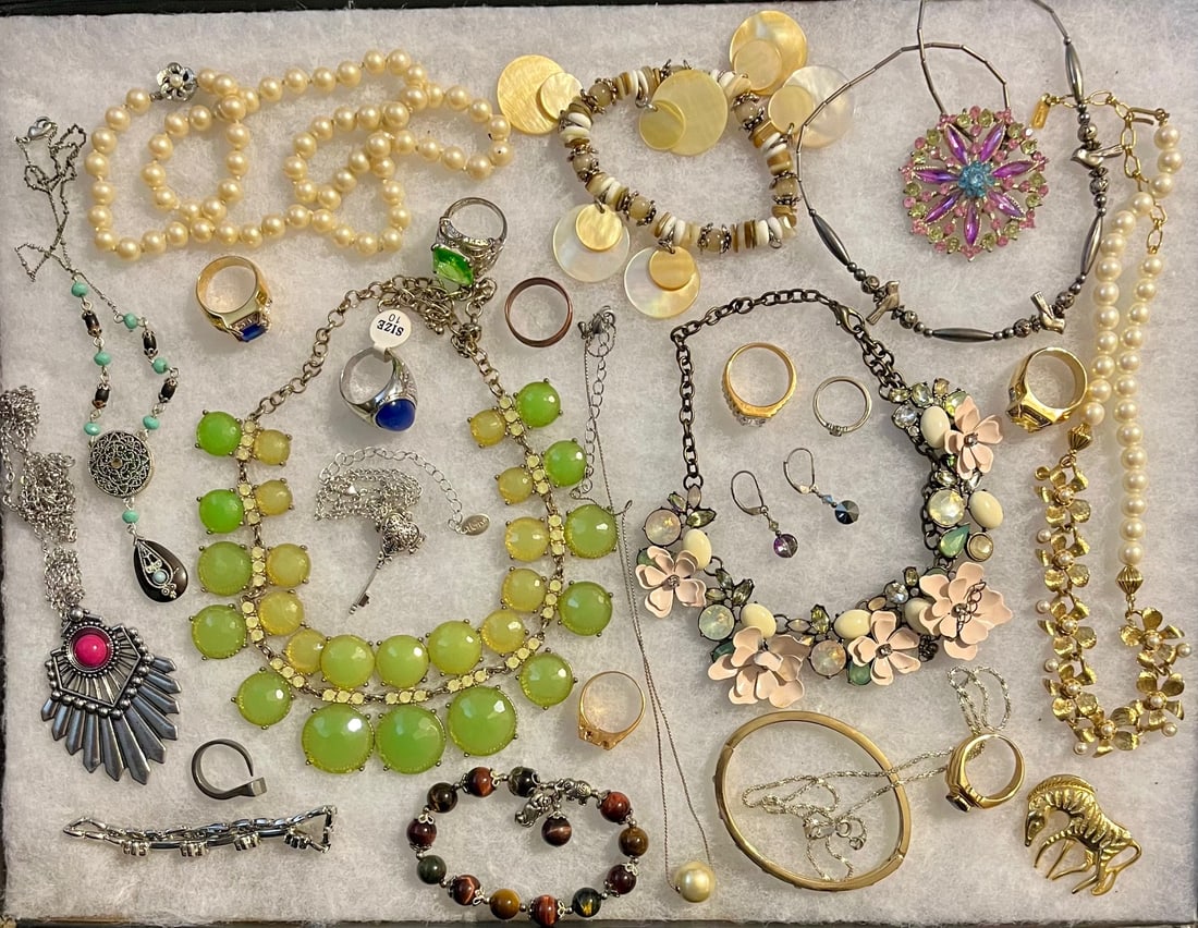 Lot of Vintage Costume Jewelry - necklaces, bracelets, rings and more (1 of 18)
