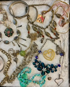 Lot of Vintage Costume jewelry including Bracelets, Necklaces, Earrings, Brooches, etc.