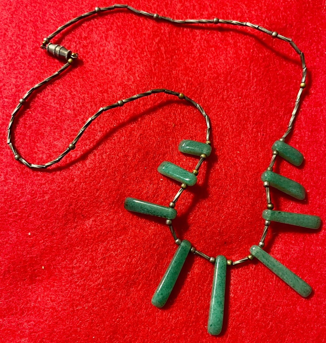 Vintage Silver and Jade Necklace (1 of 5)