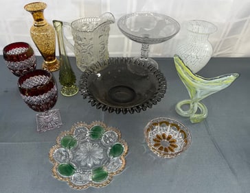 GROUP OF 11 PIECES OF MISC. VINTAGE GLASSWARE