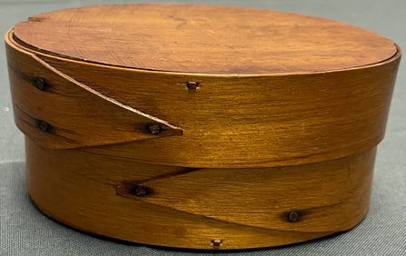 19TH C. MINIATURE 4 1/2" OVAL PANTRY BOX