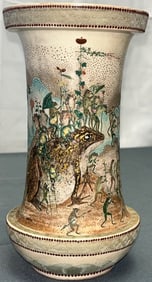 UNIQUE ASIAN POTTERY VASE HAND PAINTED WITH UPRIGHT WALKING FROGS
