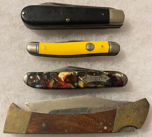 GROUP OF 4 KNIVES, 3 JACK KNIVES AND A FOLDING KNIFE