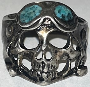 STERLING SILVER SKULL RING WITH TURQUOISE CHIPS  SIZE 11