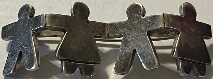 VINTAGE MEXICAN STERLING SILVER MOTHERS BOYS & GIRLS BROOCH / PIN
