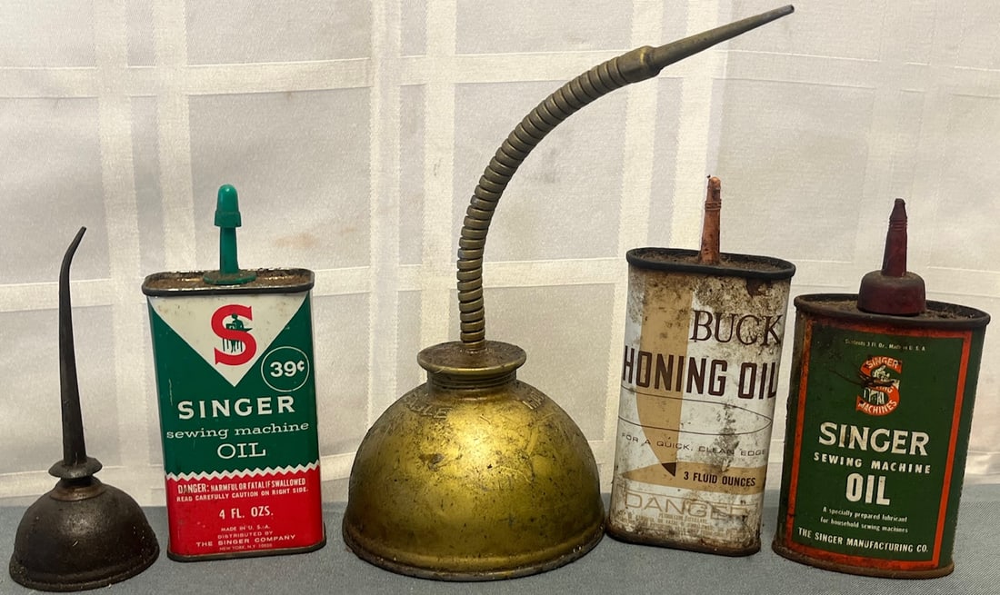 GROUP OF 5 VINTAGE PIECES, 2 OIL CANS, 2 SINGER OIL CANS, BUCK HONING OIL (1 of 5)