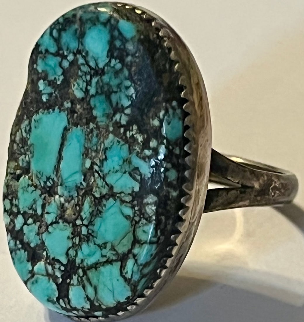 VINTAGE OLD PAWN NATIVE AMERICAN SILVER & TURQUOISE RING (1 of 9)