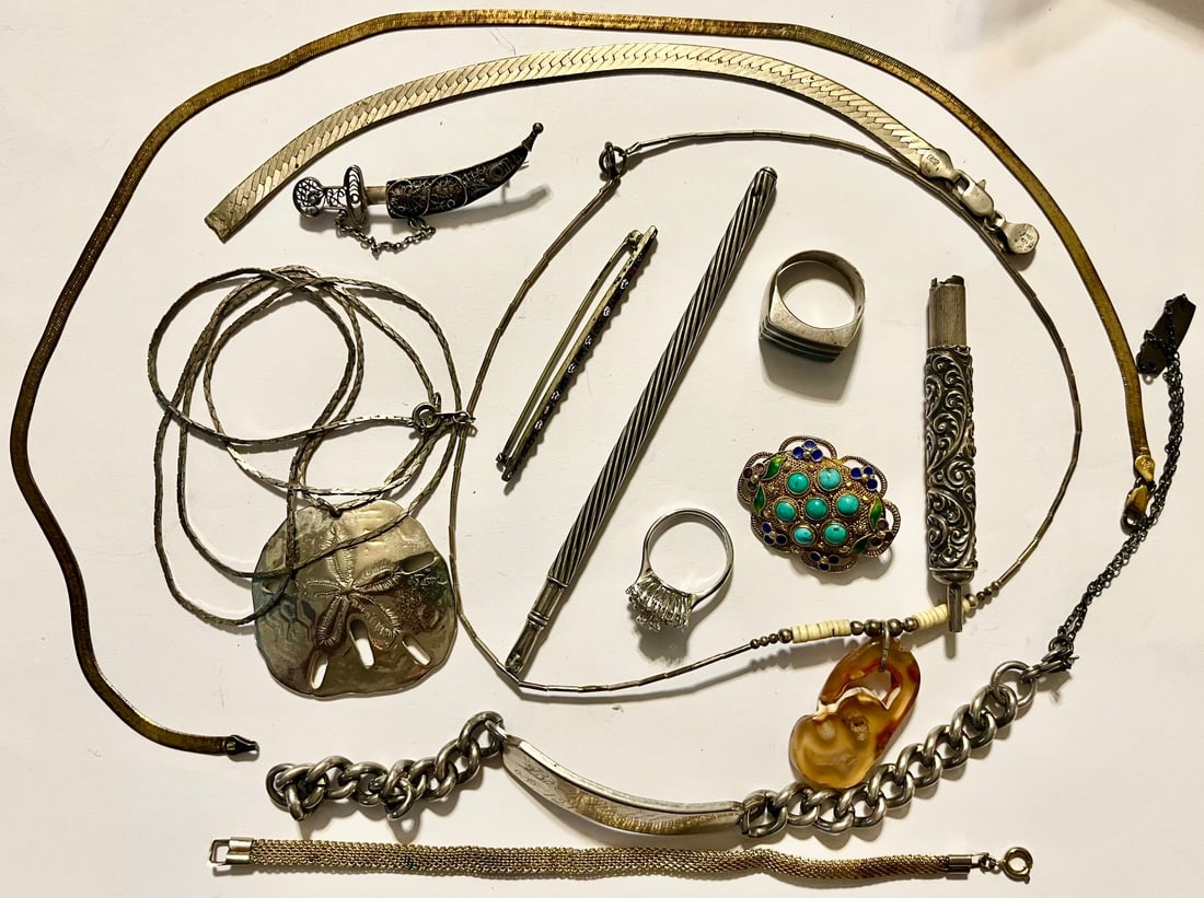 GROUP OF STERLING SILVER JEWELRY AND MISC. ITEMS - 154 GRAMS (1 of 15)