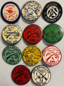 GROUP OF 12 VINTAGE ROD AND GUN MEMBER BADGES 1949 - 1959