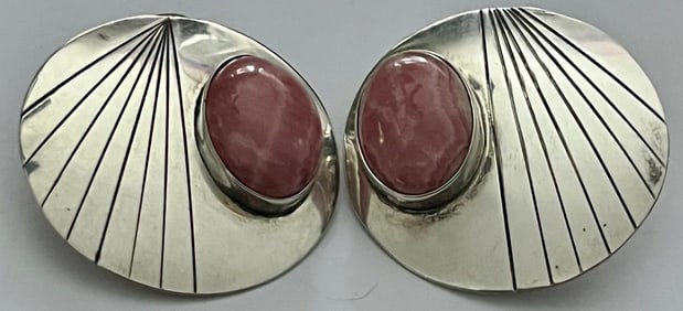 PAIR OF STERLING SILVER NATIVE AMERICAN EARRINGS WITH PINK STONE