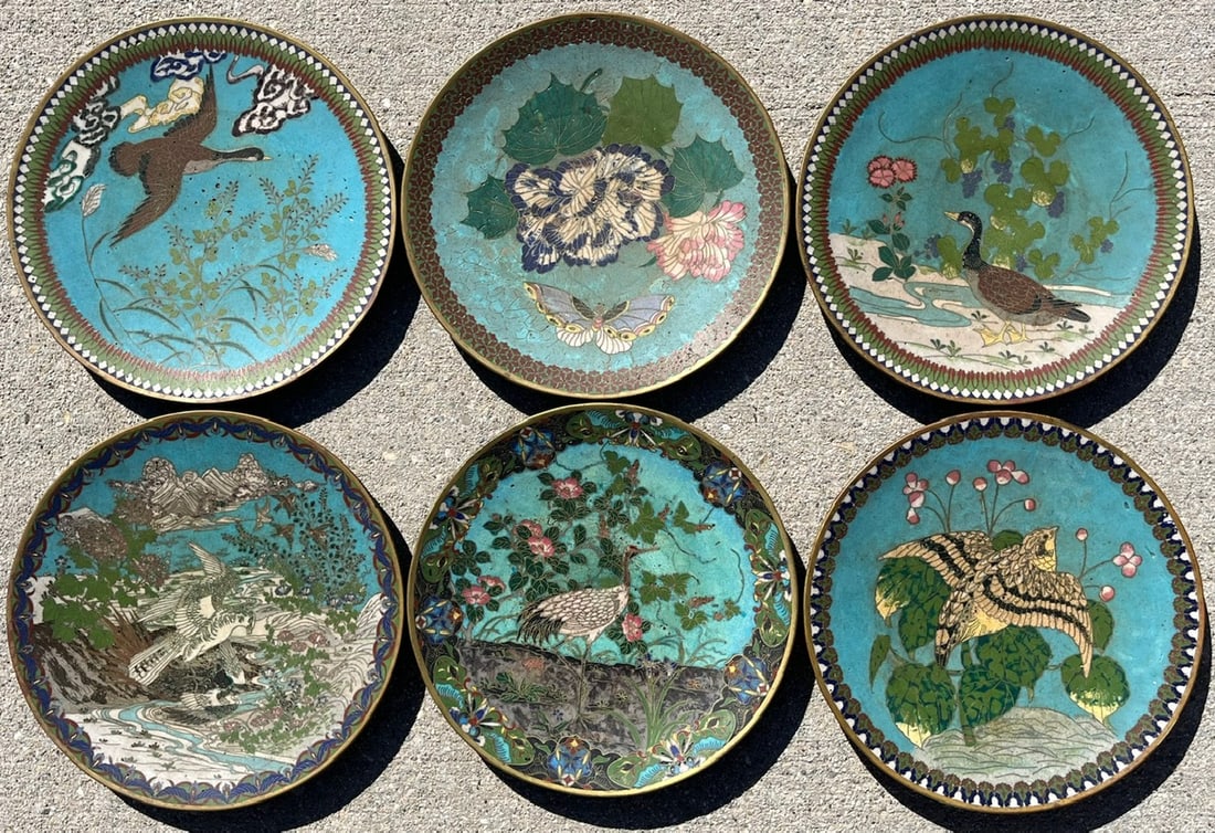 Set of 6 Chinese Cloissone Enamel Plates with Birds and Floral Motifs, Qing Dynasty: A fine set of 6 Chinese cloissone enamel plates, each decorated in vibrant turquoise and jewel tones with detailed depictions of birds, butterflies and flowers, including peonies and chrysanthemums. F