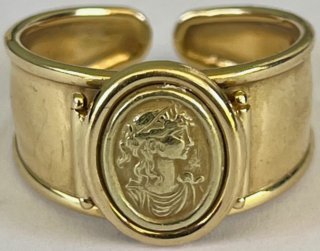 Italian 14k Yellow Gold Cameo 'Cigar Band' Ring, Stamped Italy 14k, Size 9.5, 4.13 grams: Italian 14k Yellow Gold Cameo 'Cigar Band' Ring, Stamped Italy 14k and tested, Size 9.5, 4.13 grams
